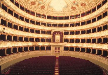 Giuseppe Maria Codazzi Reggio Emilia Interno del teatro municipale Romolo Valli Orizzontale 3